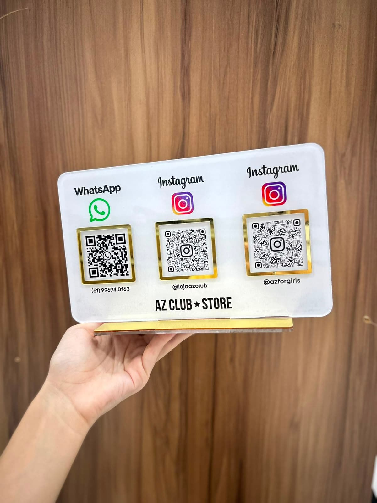 Display em acrílico para QR Codes