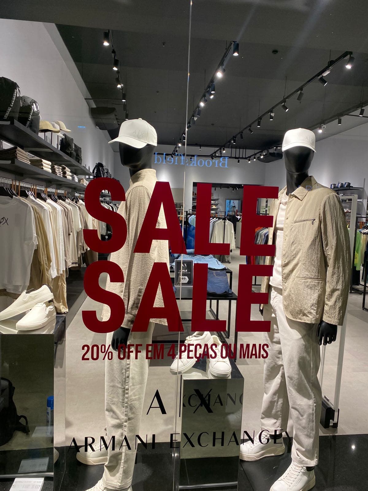 Adesivo de vitrine — Armani Exchange