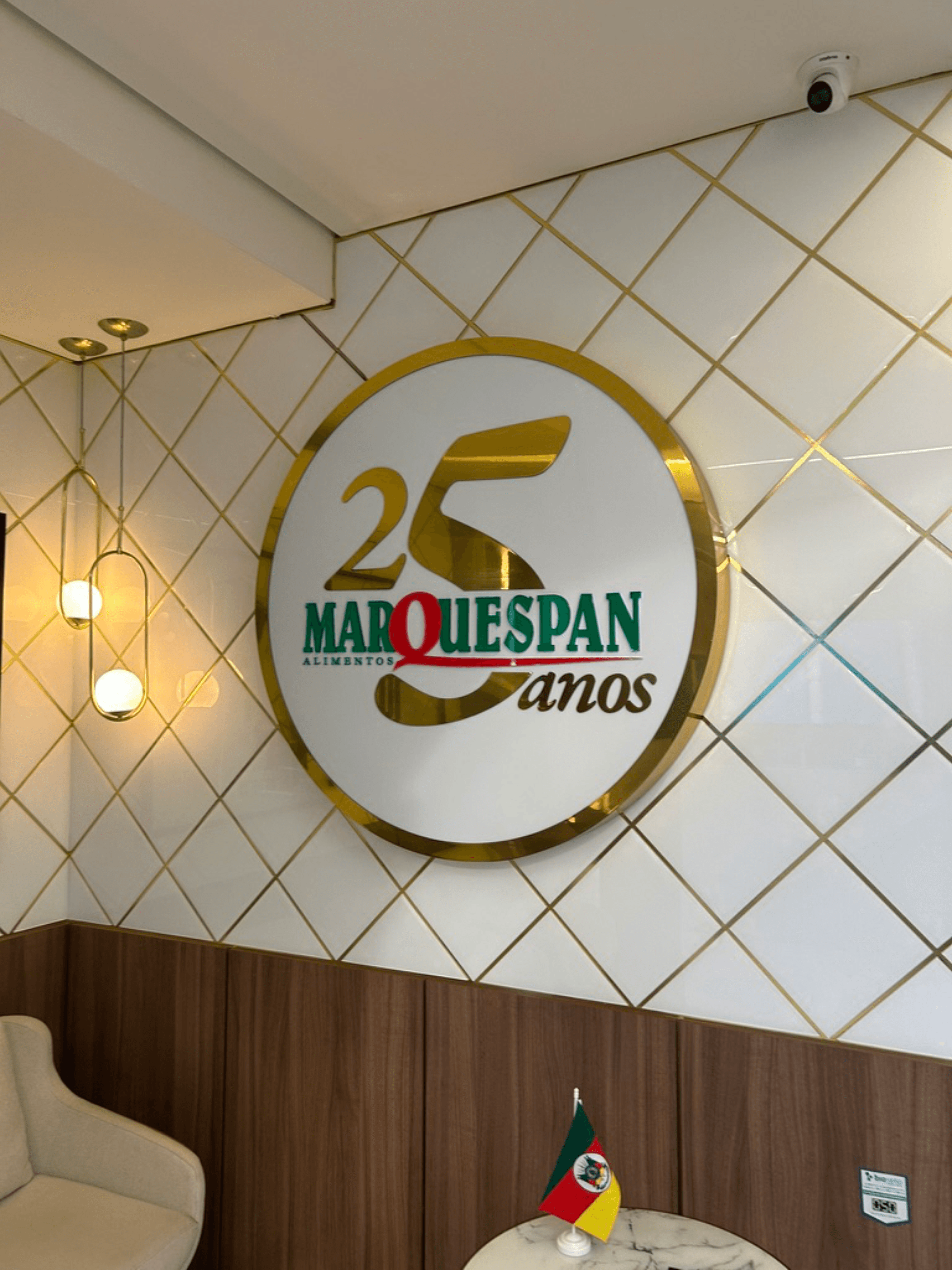 Display Iluminado — Marquespan Gravataí
