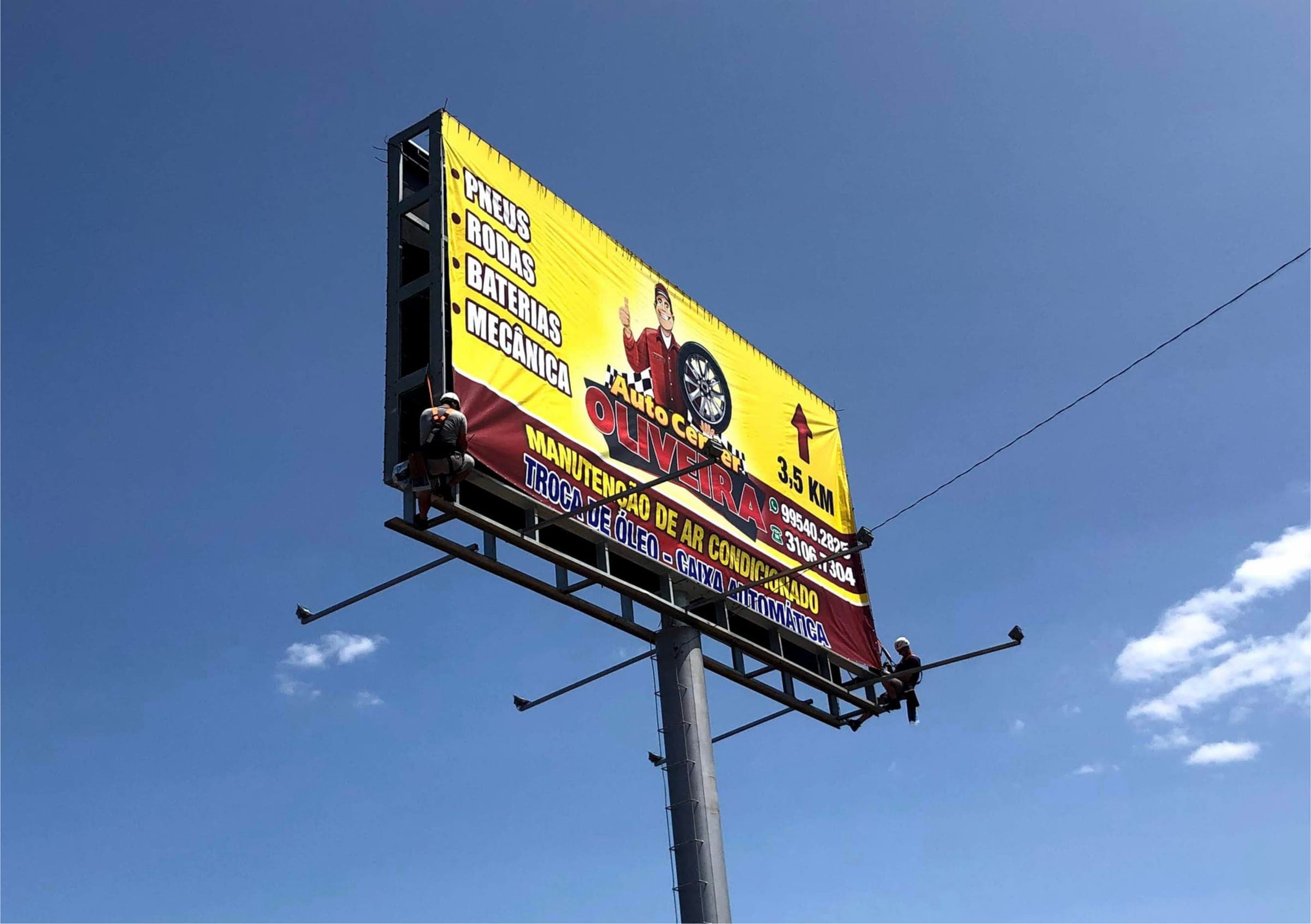 Instalação em Altura — Outdoor — Outdoor e Lonas, projeto da SulBrasil