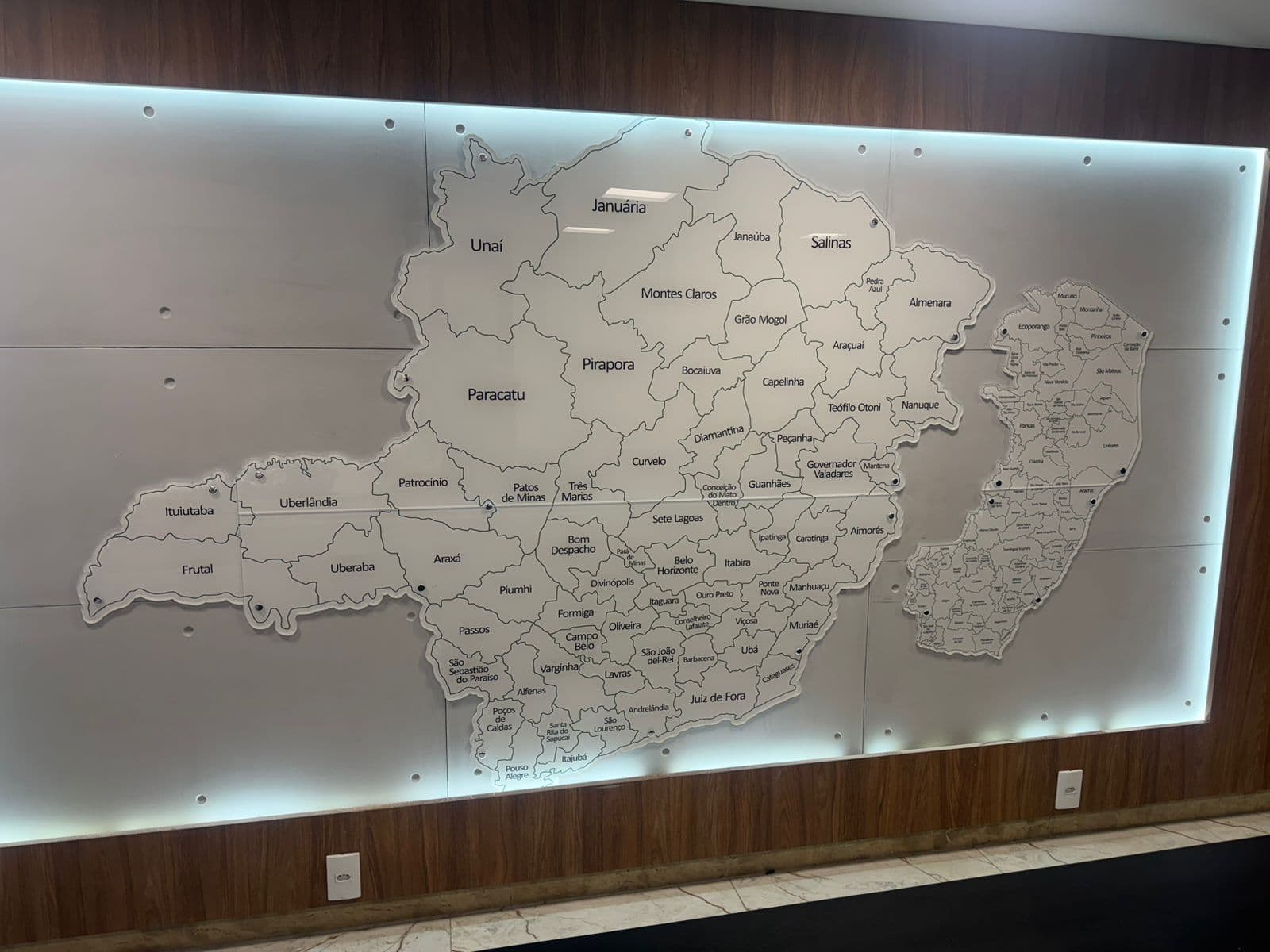 Mapa em acrílico — Marquespan Minas Gerais